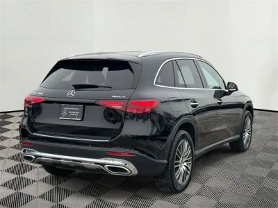 2025 Mercedes-Benz GLC - Photo 11