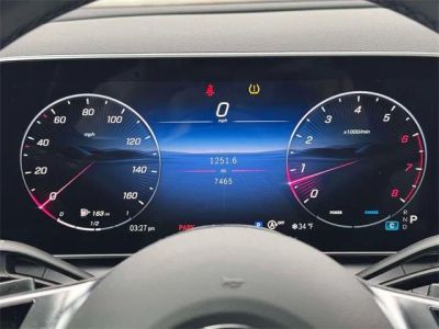 2025 Mercedes-Benz GLC - Photo 3