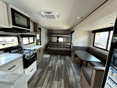 2026 Jayco Jay Flight SLX — photo 18 view