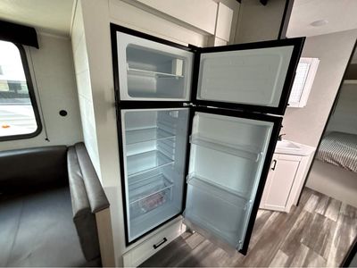 2026 Jayco Jay Flight SLX — photo 14 view