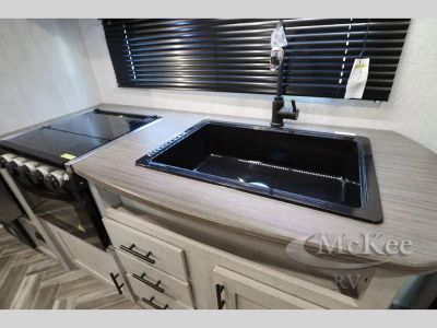 2025 CrossRoads RV Zinger Lite - Photo 19