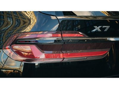 2026 BMW X7 xDrive40i - Photo 8