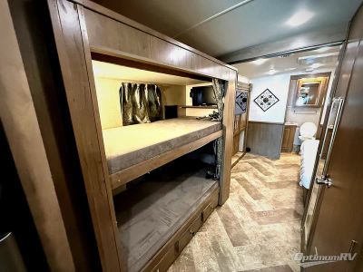 2018 Forest River Georgetown — photo 16 view