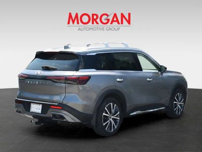 2023 INFINITI QX60 — engine compartment view