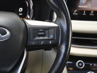 2023 INFINITI QX60 — photo 9 view