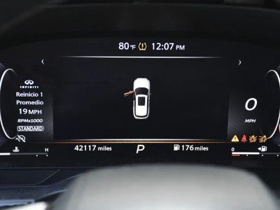 2023 INFINITI QX60 — photo 10 view