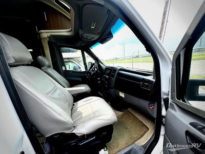 2017 Itasca Navion - Photo 5