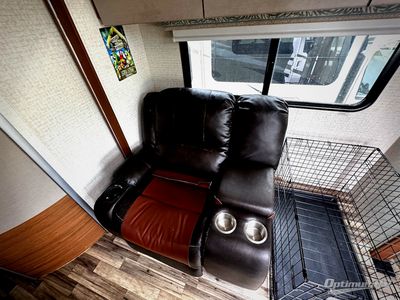 2017 Itasca Navion - Photo 10