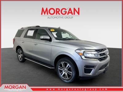 2023 Ford Expedition Limited in Iconic Silver Metallic — front three-quarter view