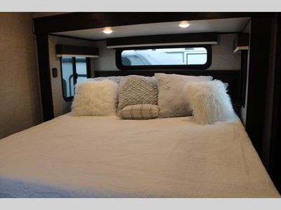 2023 Jayco North Point - Photo 18