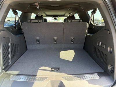 2026 Chevrolet Suburban - Photo 12