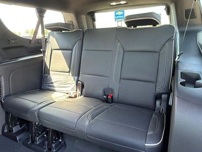 2026 Chevrolet Suburban - Photo 14