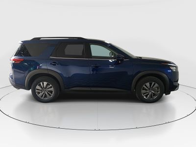 2025 Nissan Pathfinder - Photo 8