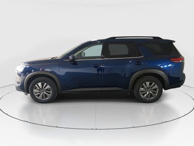2025 Nissan Pathfinder - Photo 4