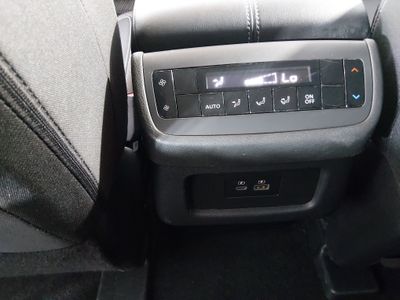 2025 Nissan Pathfinder - Photo 21