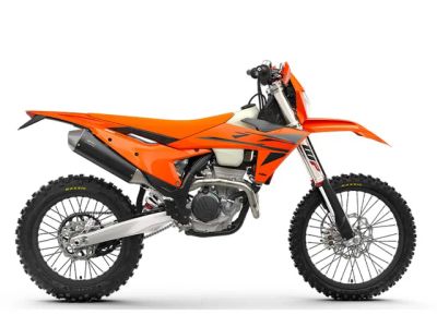 2025 KTM 350 EXC-F — front three-quarter view