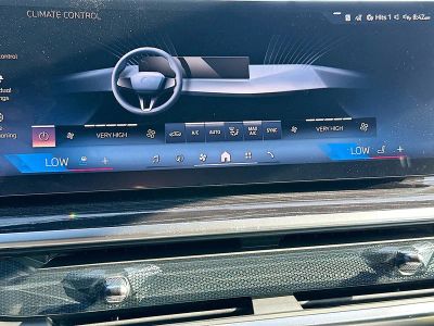 2026 BMW X5 — photo 13 view