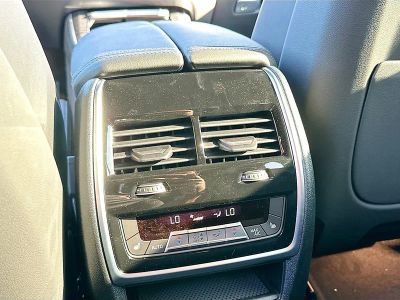 2026 BMW X5 — photo 20 view