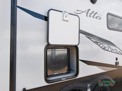 2024 EAST TO WEST Alta - Photo 31