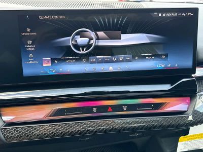2026 BMW 5 Series — photo 35 view
