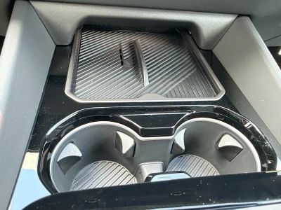 2026 BMW 5 Series — photo 31 view