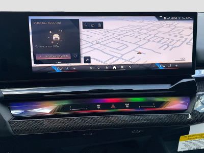 2026 BMW 5 Series — photo 33 view