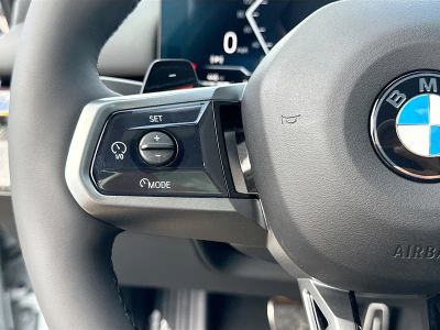 2026 BMW 5 Series — photo 38 view