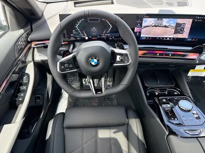 2026 BMW 5 Series — photo 17 view