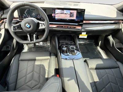 2026 BMW 5 Series — photo 16 view
