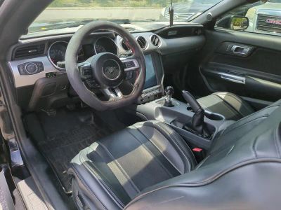 2022 Ford Mustang — photo 13 view