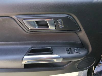 2022 Ford Mustang — photo 17 view