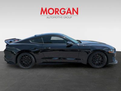 2022 Ford Mustang — photo 8 view