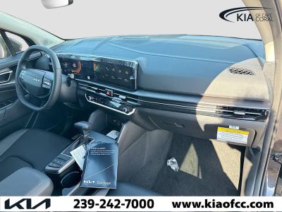 2026 Kia Sportage — photo 13 view