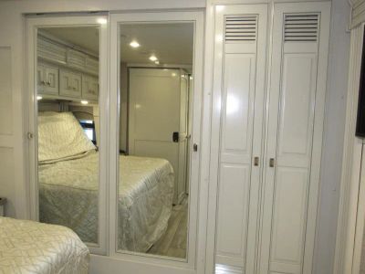 2023 Fleetwood DISCOVERY LXE - Photo 25