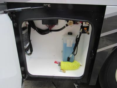 2023 Fleetwood DISCOVERY LXE - Photo 43
