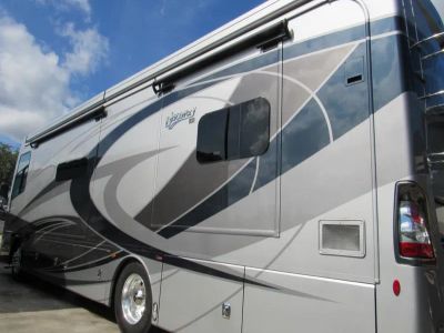 2023 Fleetwood DISCOVERY LXE - Photo 37