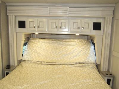 2023 Fleetwood DISCOVERY LXE - Photo 24