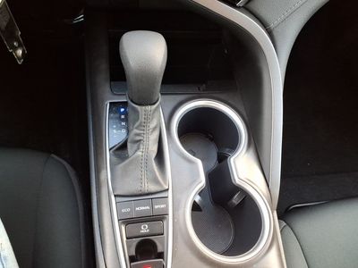2023 Toyota Camry — photo 16 view
