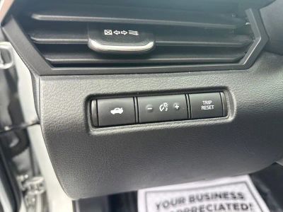 2022 Nissan Altima 2.5 SR - Photo 21