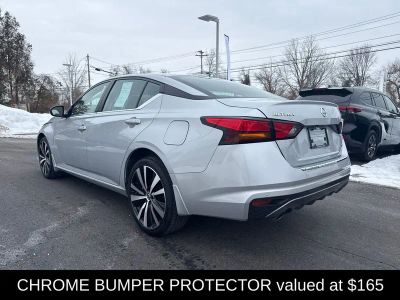 2022 Nissan Altima 2.5 SR - Photo 8