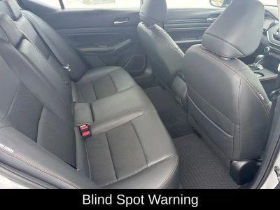 2022 Nissan Altima 2.5 SR - Photo 14