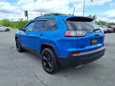 2020 Jeep Cherokee — rear three-quarter view