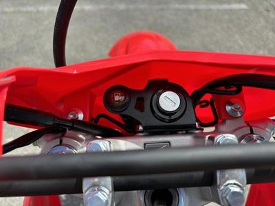 2026 Honda CRF125F - Photo 9