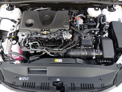 2025 Toyota Camry — photo 9 view