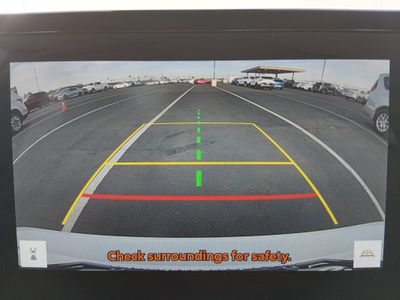 2025 Toyota Camry — photo 17 view