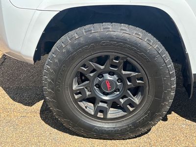 2020 Toyota 4Runner - Photo 26