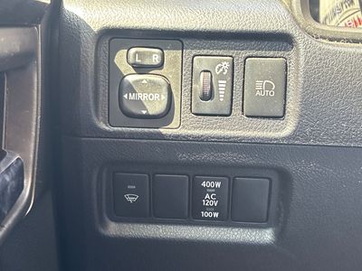 2020 Toyota 4Runner - Photo 25