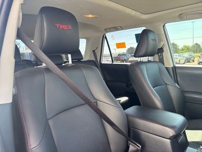 2020 Toyota 4Runner - Photo 18