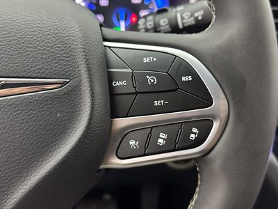 2025 Chrysler Pacifica - Photo 19