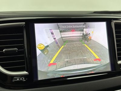 2025 Chrysler Pacifica - Photo 17